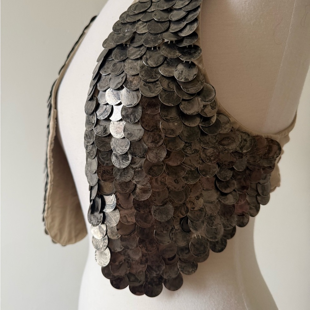 Top Shop Kate Moss Silver Sequin Coin Vest Open Front Festival Statement Top - Picture 2 of 11